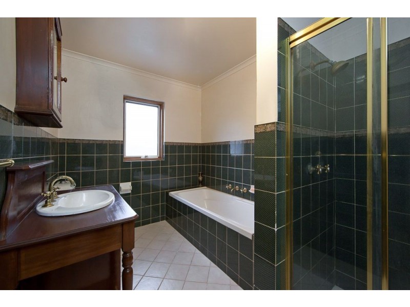 8 Farr Street, Woodville North SA 5012