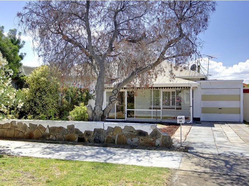 16 Sanderson Street, Peterhead SA 5016