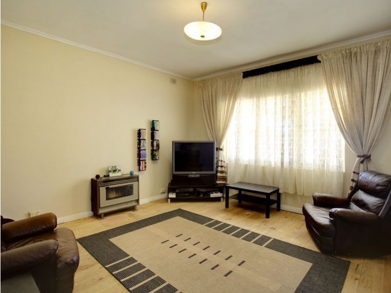 16 Sanderson Street, Peterhead SA 5016