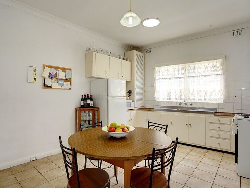 16 Sanderson Street, Peterhead SA 5016