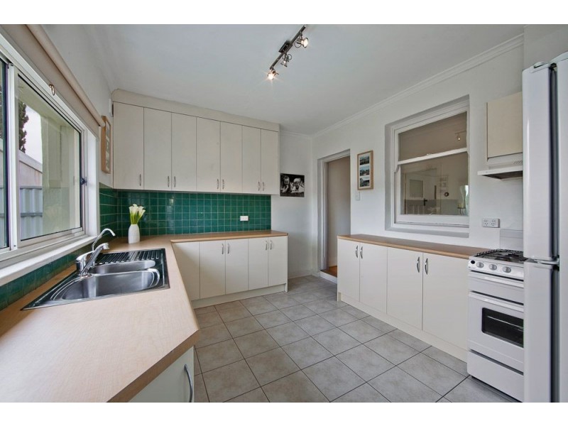 37 Hazel Terrace, Henley Beach South SA 5022