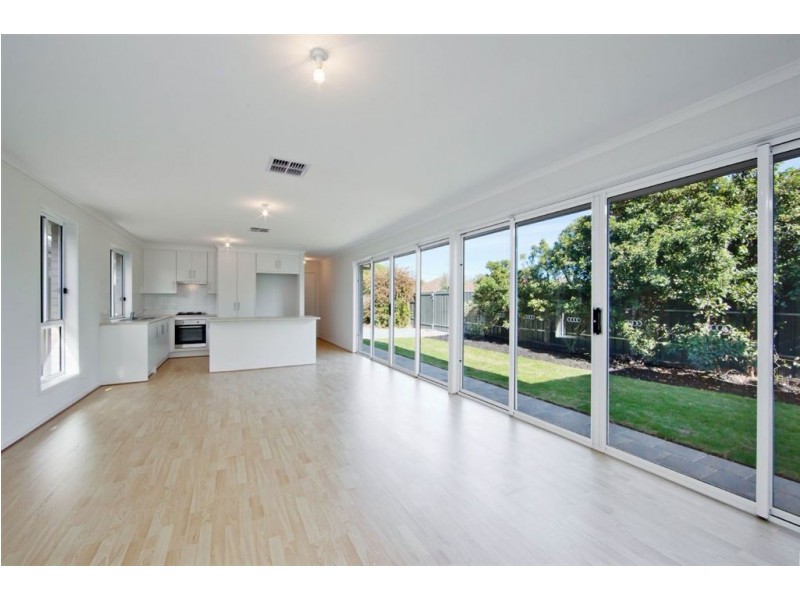 12 Morley Road, Seaton SA 5023
