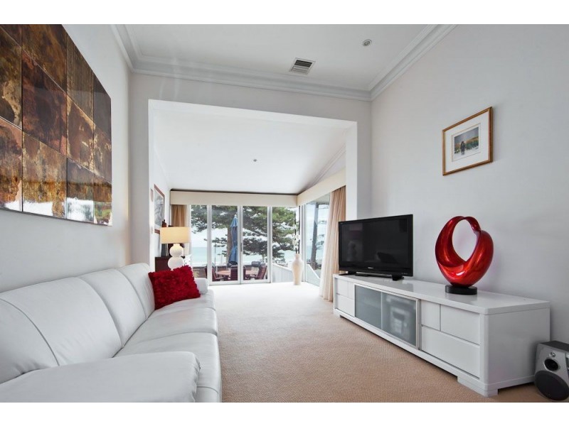 235 Esplanade, Henley Beach SA 5022