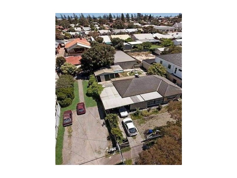 11 &13 Kirkcaldy Avenue, Grange SA 5022