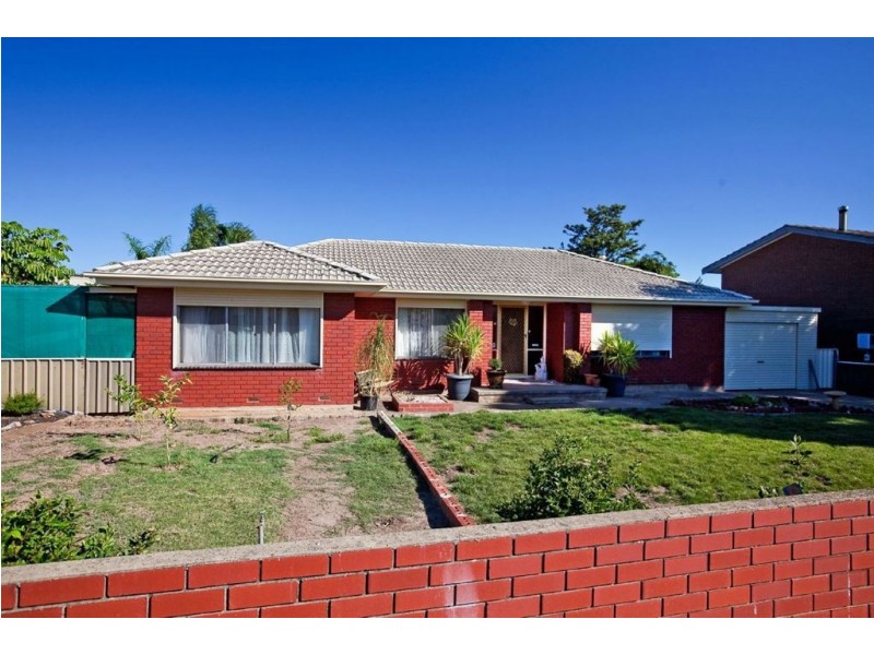 21 Hele Crescent, Trott Park SA 5158