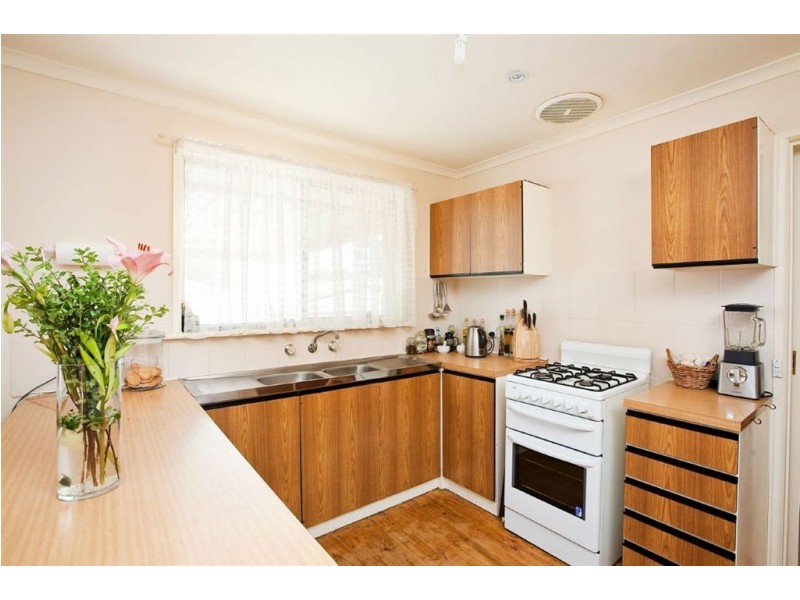 21 Hele Crescent, Trott Park SA 5158
