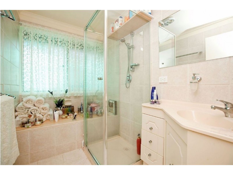 21 Hele Crescent, Trott Park SA 5158