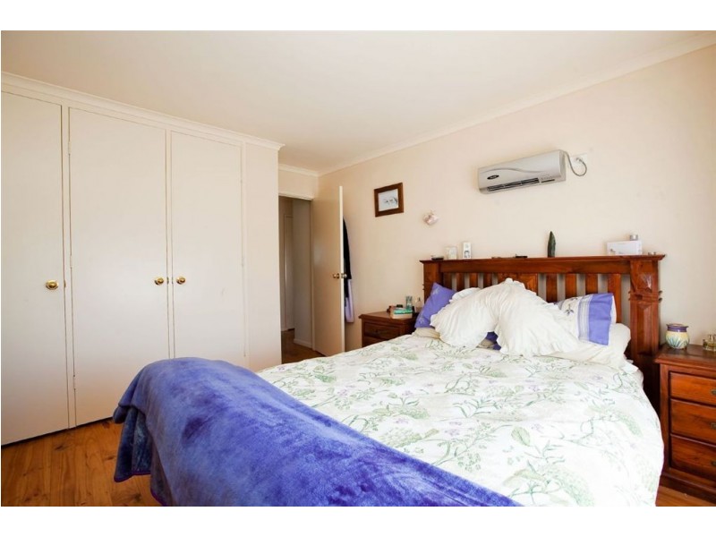 21 Hele Crescent, Trott Park SA 5158