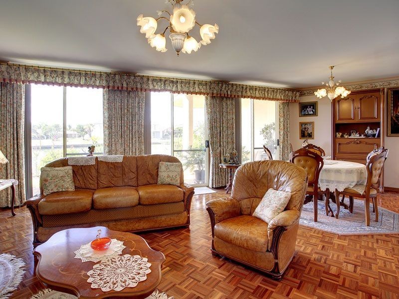 8/8 Sunrise Court, West Lakes SA 5021