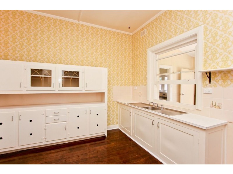 75 Old Port Road, Queenstown SA 5014