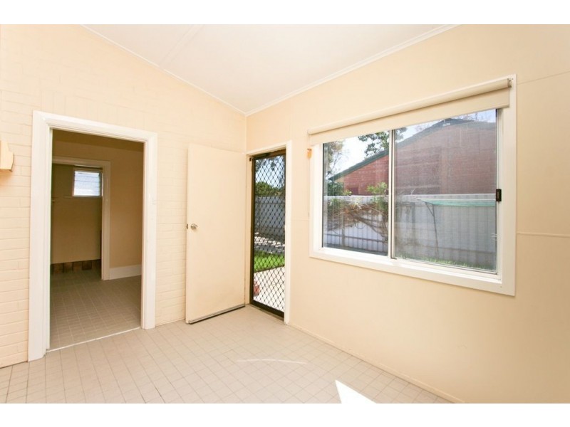 75 Old Port Road, Queenstown SA 5014