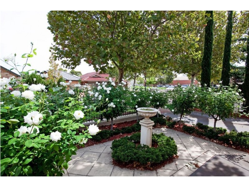 9 Hallett Boulevard, Allenby Gardens SA 5009