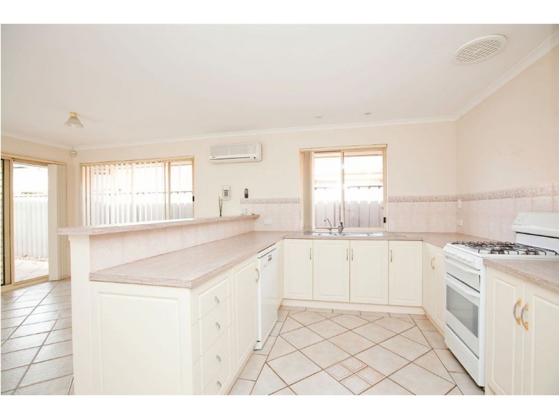 9 Hallett Boulevard, Allenby Gardens SA 5009