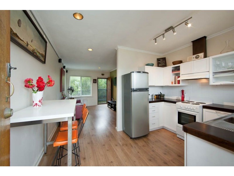 14/5A Henley Beach Road, Henley Beach South SA 5022