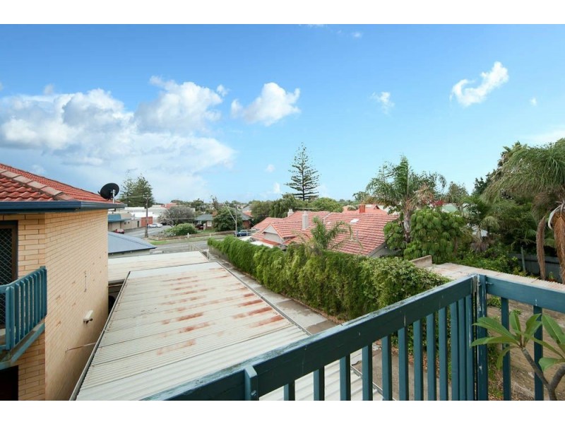 14/5A Henley Beach Road, Henley Beach South SA 5022