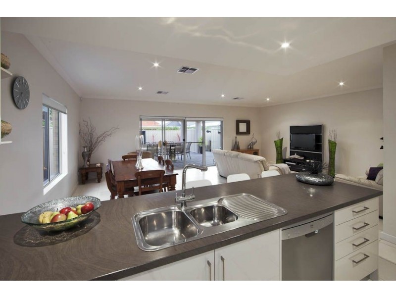 35 Drake Avenue, Flinders Park SA 5025