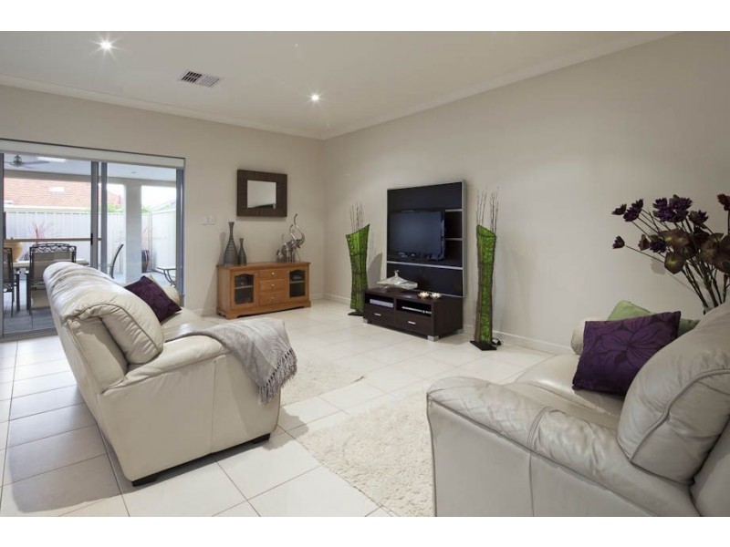 35 Drake Avenue, Flinders Park SA 5025