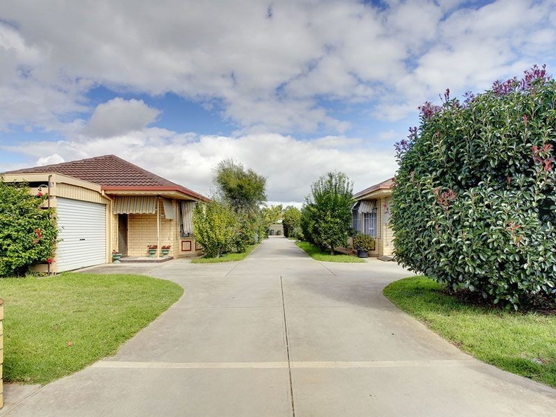 2/9 Angley Avenue, Findon SA 5023