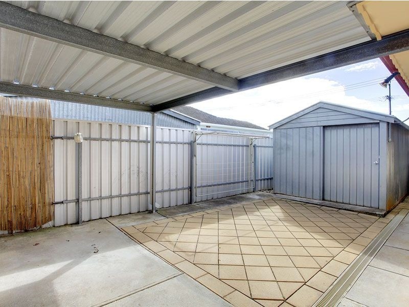 2/9 Angley Avenue, Findon SA 5023