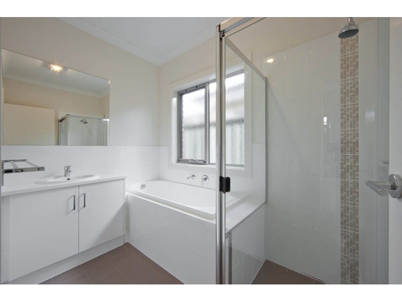 13a Centre Street, Largs Bay SA 5016