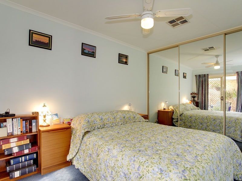 15 Fourth Avenue, Seaton SA 5023