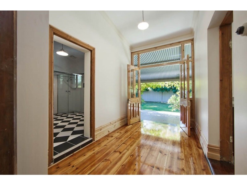 84 Mead Street, Birkenhead SA 5015