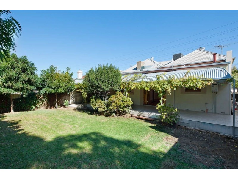 84 Mead Street, Birkenhead SA 5015