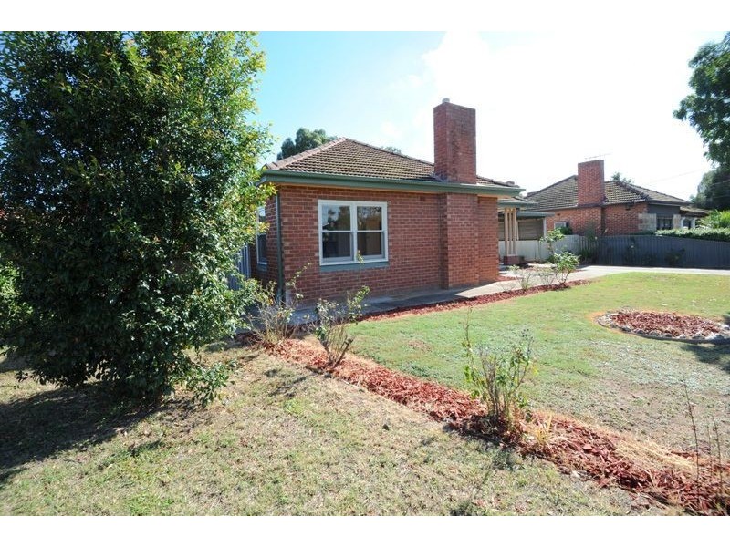 25 Clark Terrace, Seaton SA 5023