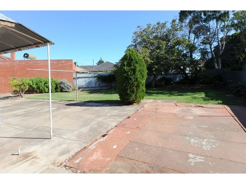 25 Clark Terrace, Seaton SA 5023