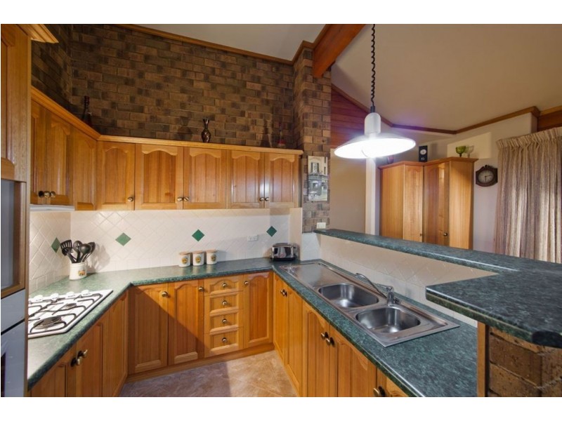 12 Lindsay Street, Vale Park SA 5081