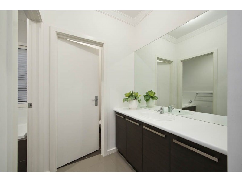 11 Sims Street, Henley Beach South SA 5022