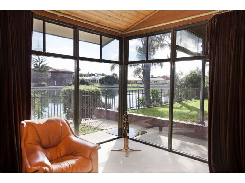 36 Antigua Grove, West Lakes SA 5021