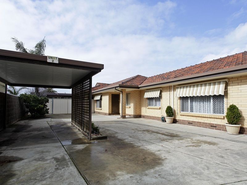 2/18 Military Road, West Beach SA 5024