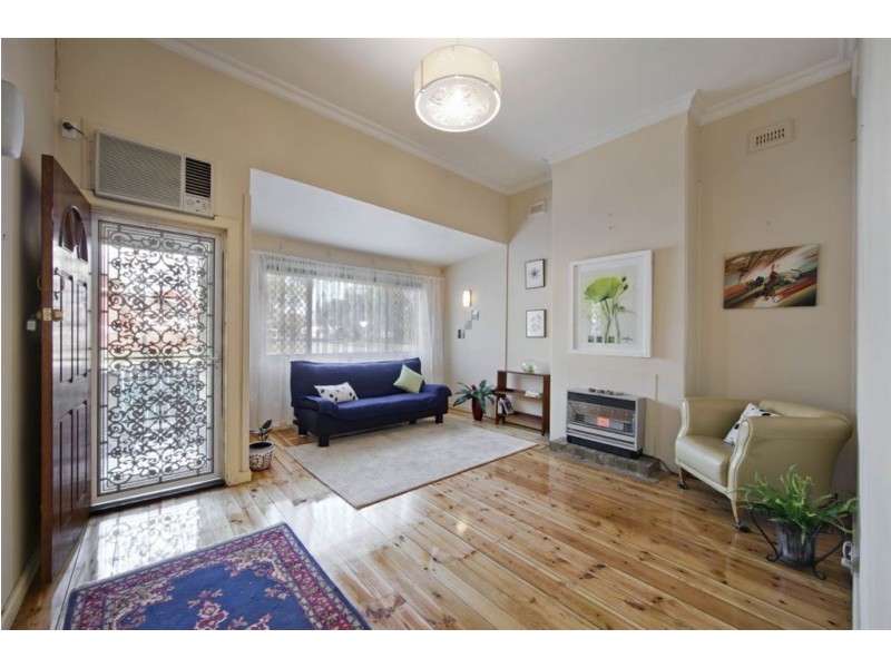 11 Melbourne Place, Alberton SA 5014