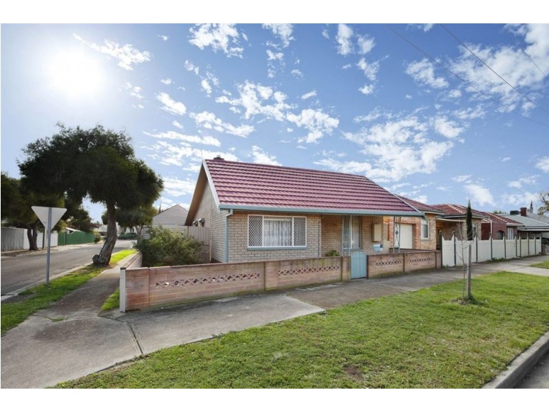 11 Melbourne Place, Alberton SA 5014