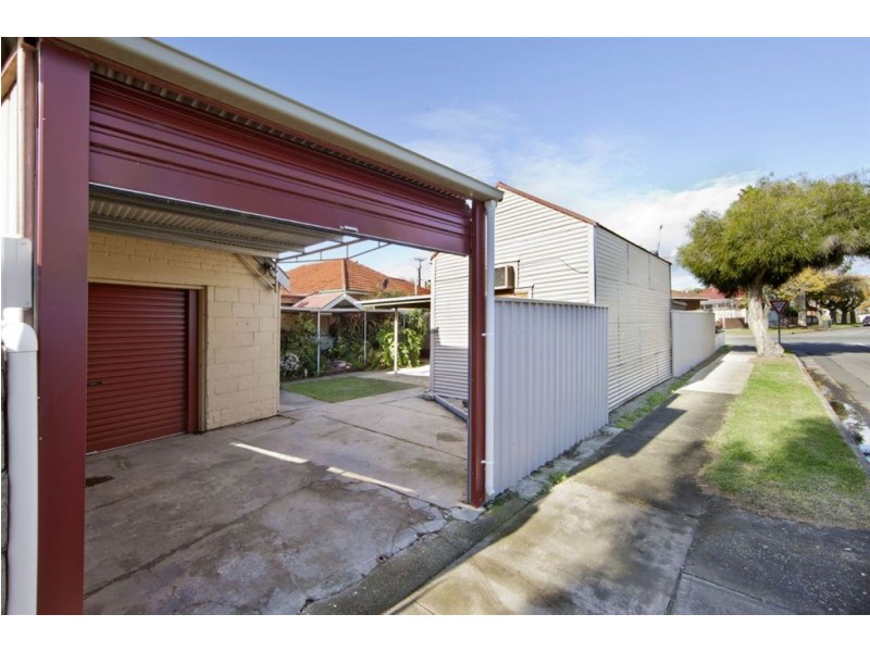 11 Melbourne Place, Alberton SA 5014