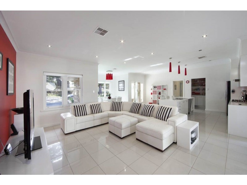 37 Jetty Street, Grange SA 5022