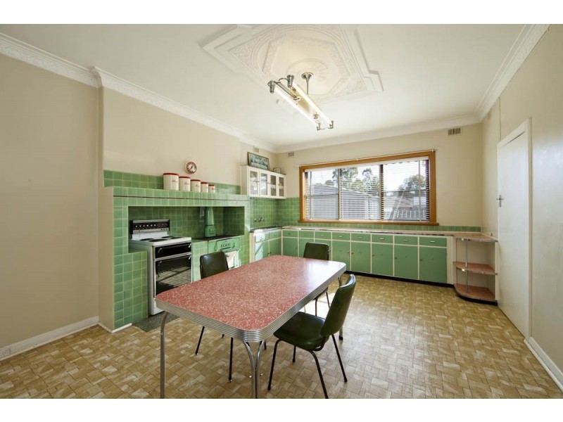 82 Beach Street, Grange SA 5022