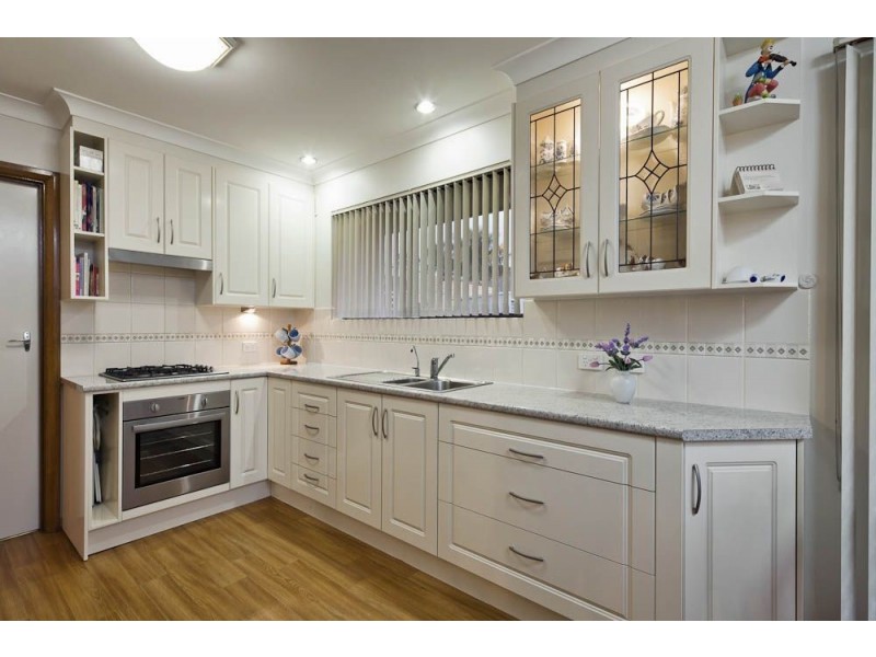 16 Albany Terrace, Valley View SA 5093