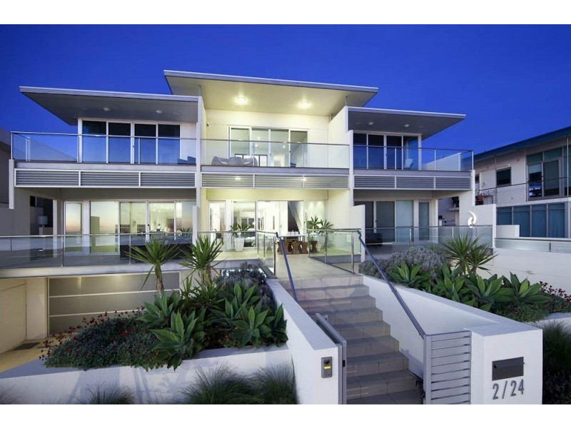 2/24 Seaview Road, West Beach SA 5024