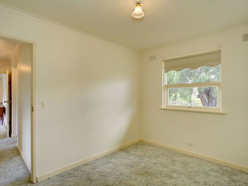 8 Gurner Terrace, Grange SA 5022