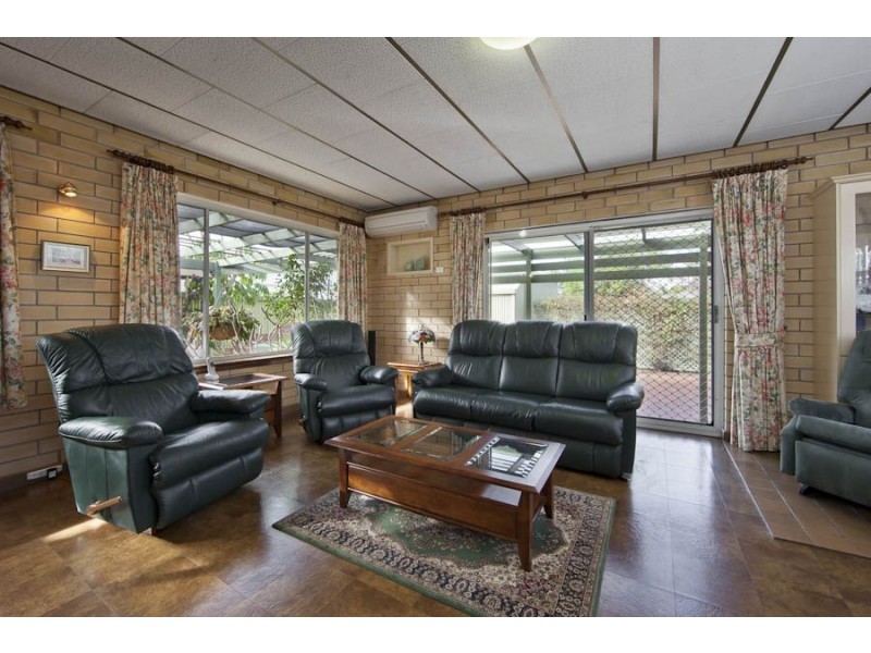 4 Swanwick Street, Henley Beach SA 5022