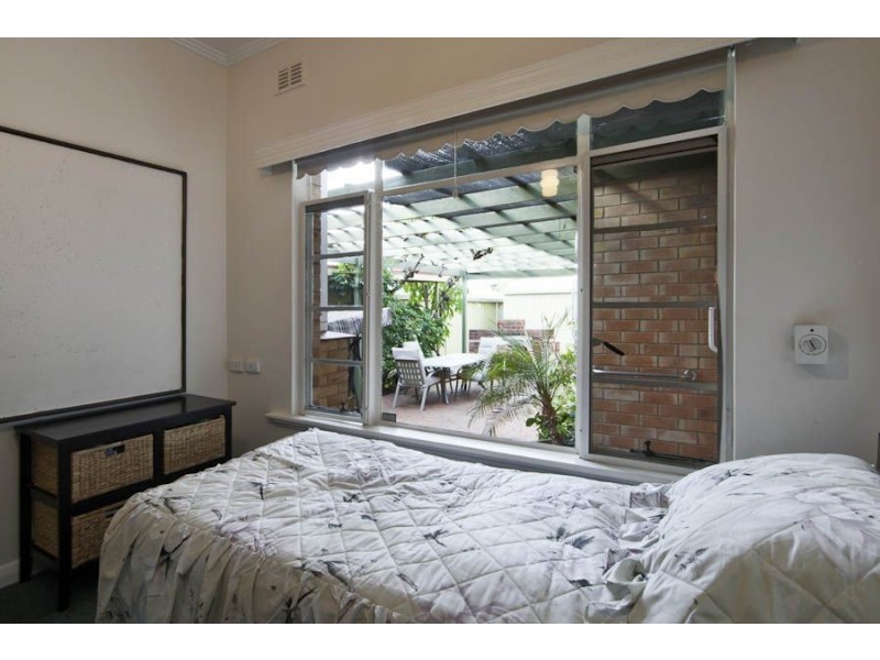 4 Swanwick Street, Henley Beach SA 5022