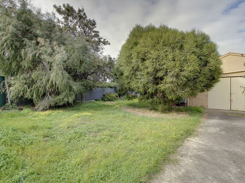 8 Fifth Avenue, Semaphore Park SA 5019