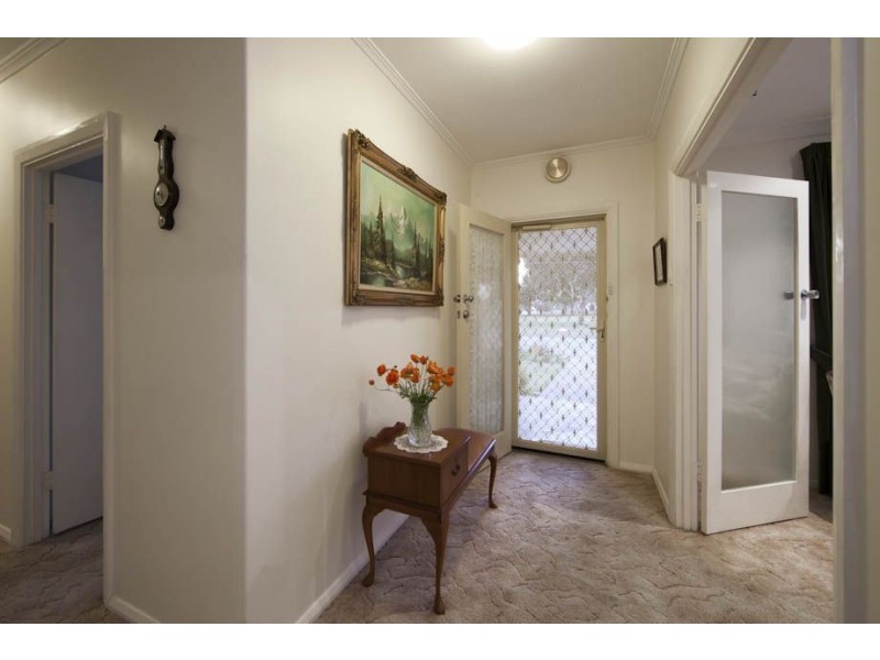 17 Silver Crescent, Grange SA 5022