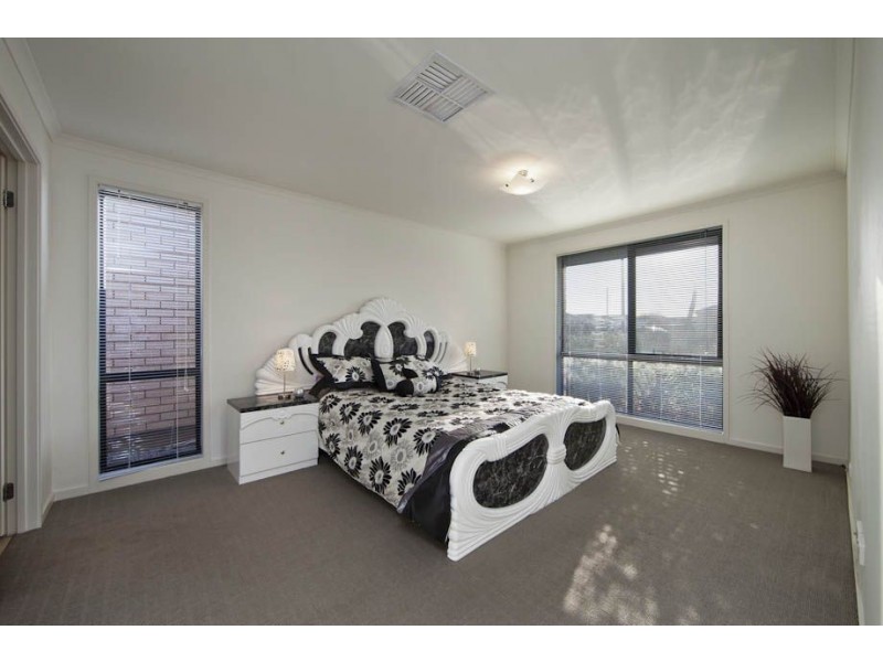 23 Lakeside Drive, Andrews Farm SA 5114