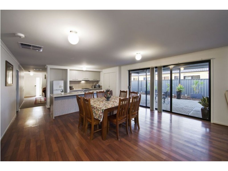 23 Lakeside Drive, Andrews Farm SA 5114