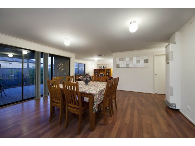 23 Lakeside Drive, Andrews Farm SA 5114