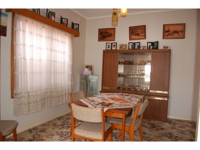 2 Fourth Avenue, Seaton SA 5023