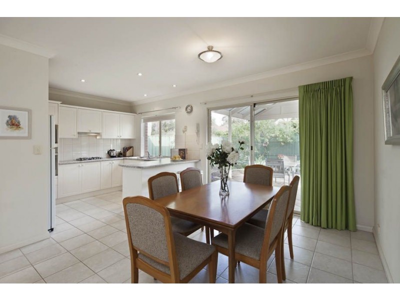 5B Orwin Court, Fulham SA 5024